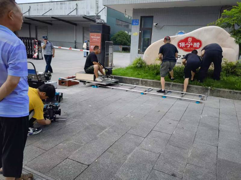 广安区广告片拍摄公司核心优势：全流程服务，让品牌广告片省心更出彩